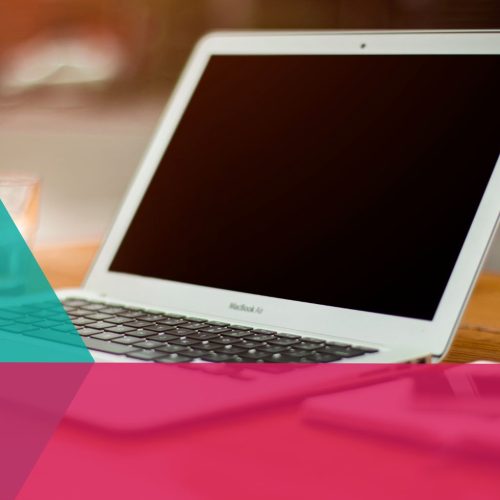 Análisis de datos en ordenador y móvil para mejorar la presencia online de mi empresa y optimizar su posicionamiento